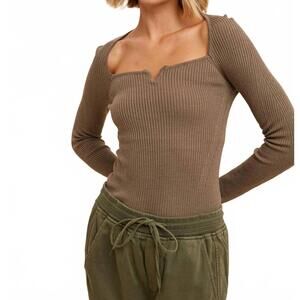 NEW IN-LOOM ribbed notch neck top in taupe